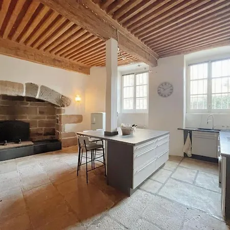 Logis Du Chandelier Apartament Le Puy-en-Velay